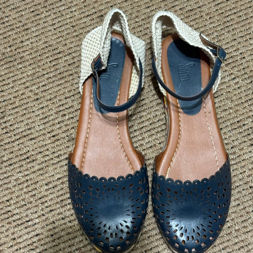 Soleil Blue Cutout Ankle Strap Espadrilles Size 9